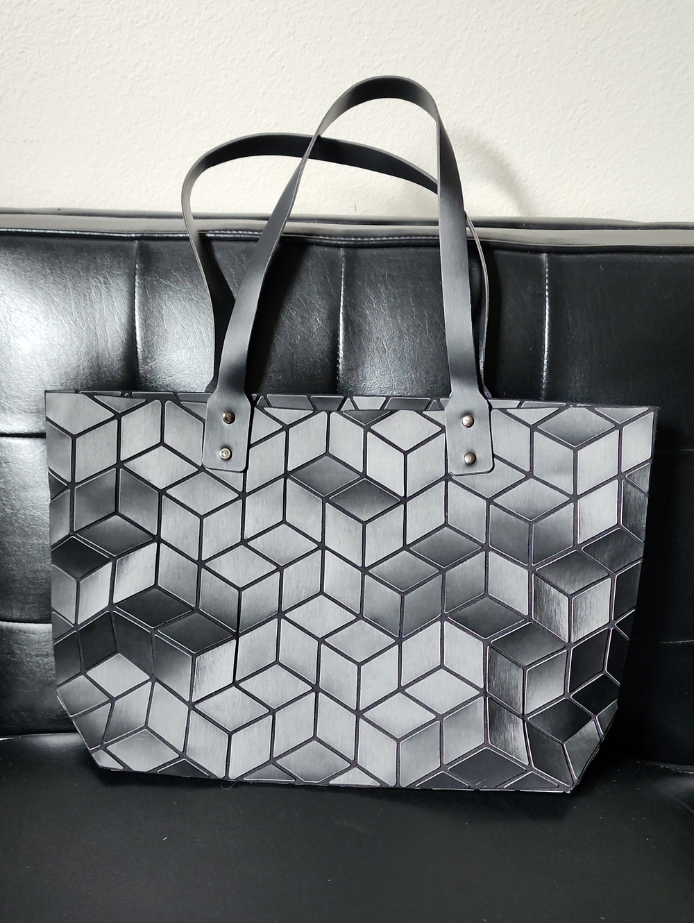 Patrizia Luca Geometric Mosaic Tote Bag Black Shoulder Purse Purple Lining